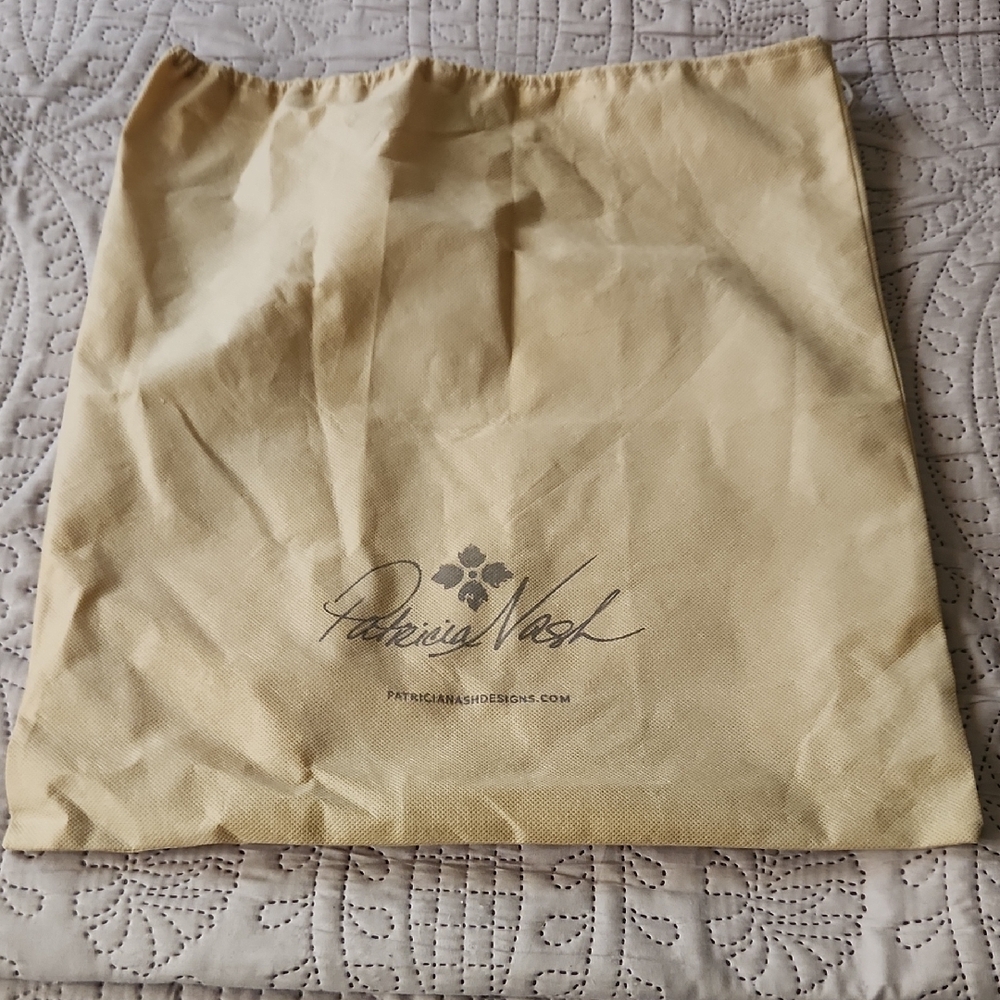 Patricia Nash Navy and Pale Pink Floral Backpack - Picture 10 of 12